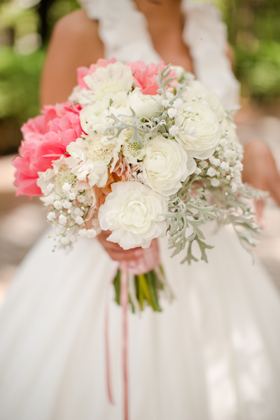 white ranunculus, dusty miller, baby